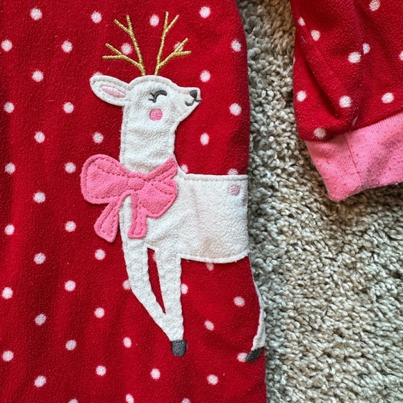 Carter’s Red Polka Dot Reindeer Footed Pajamas Fleece Pj's size 18 months - Picture 3 of 6